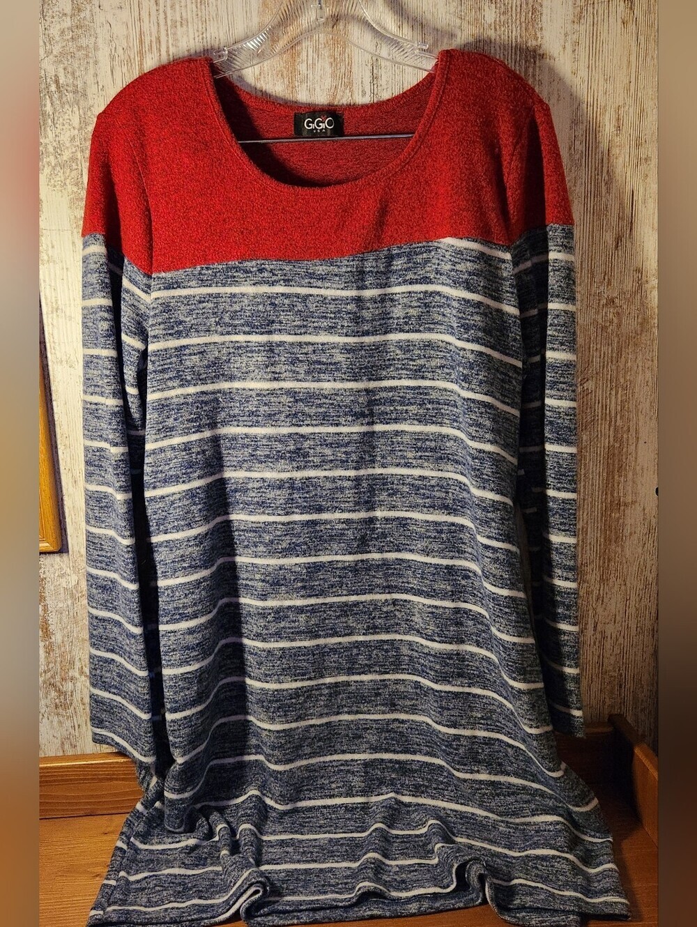 Gigio USA Red Yoke Navy Blue & White Striped Tunic Top Super Soft Knit Material